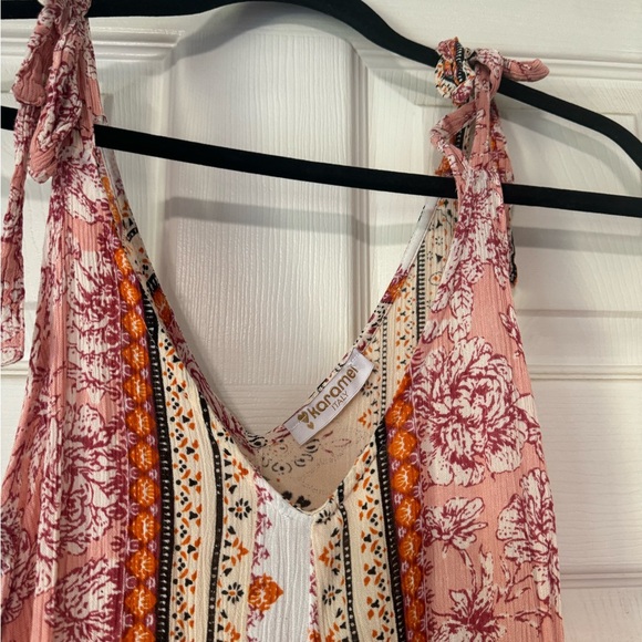 Karamel collection women’s jumpsuit/romper - Picture 2 of 3